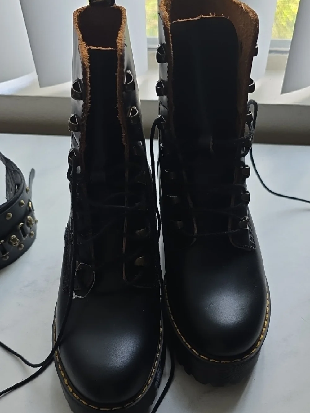 Dr. Martens Black Lace-Up Lug Sole Ankle Boots - Picture 5 of 9